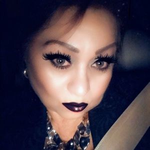 Meet your Posher, Betty